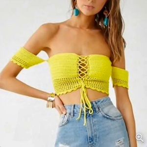 NWT Forever 21 Neon Yellow Crochet Lace Up Crop Top! 🌻🌼🌻